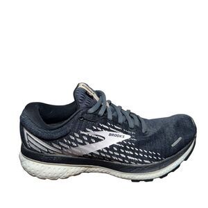 Women’s brooks ghost 13 athletic running shoes size 6 B